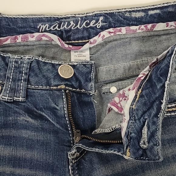 Maurices bootcut contrasting stitching jeans size 5 / 6 - Picture 7 of 15